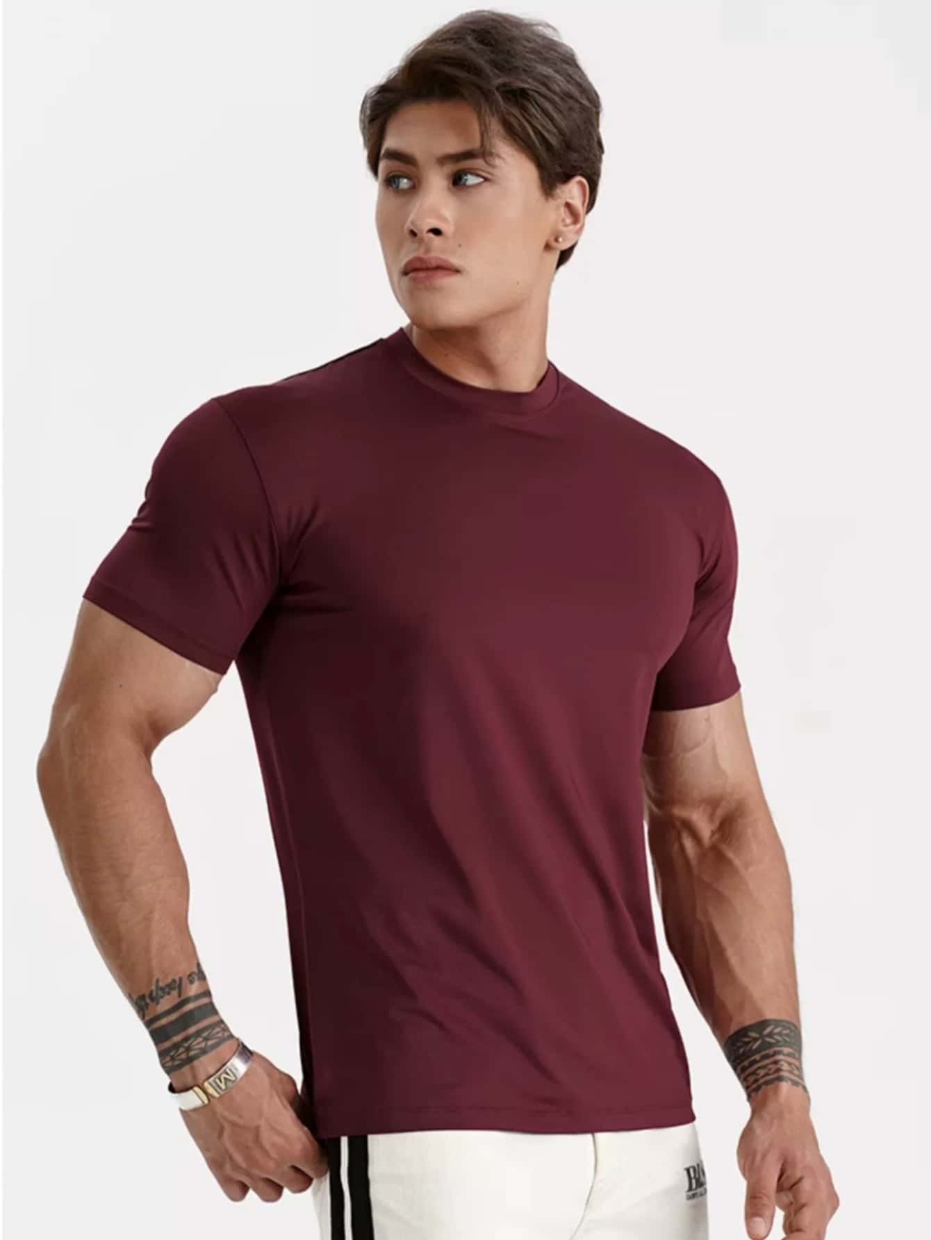 Camiseta masculina lisa manga curta com elastano malha ViscoLycra