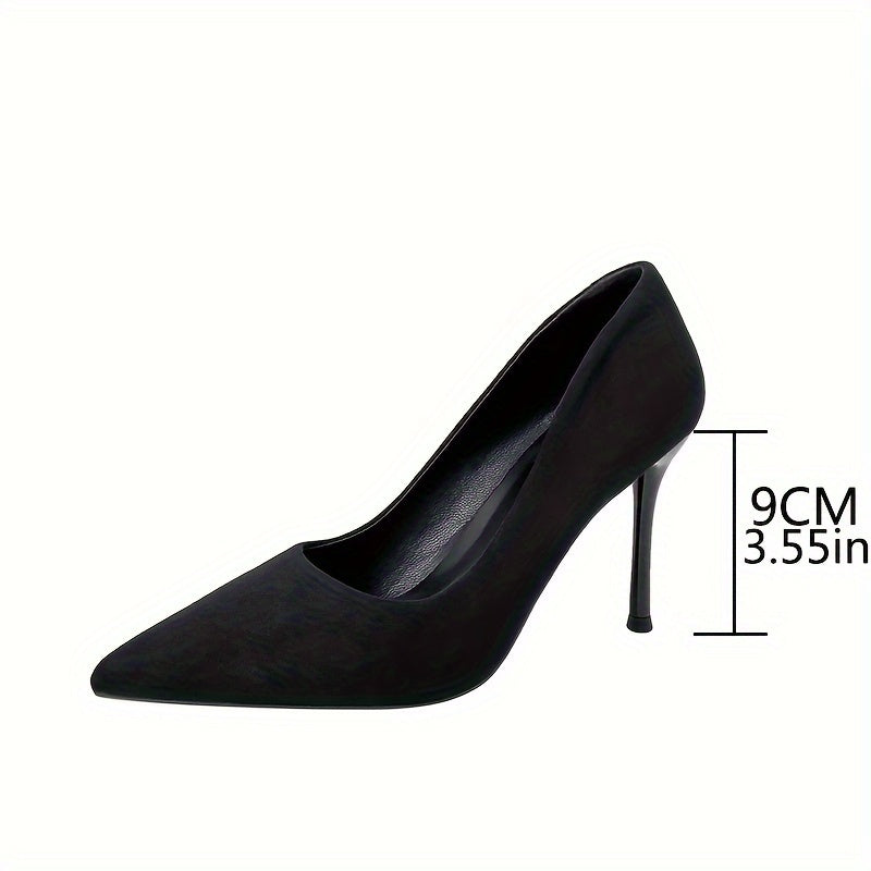 Sapato Scarpin com bico fino preto Stiletto