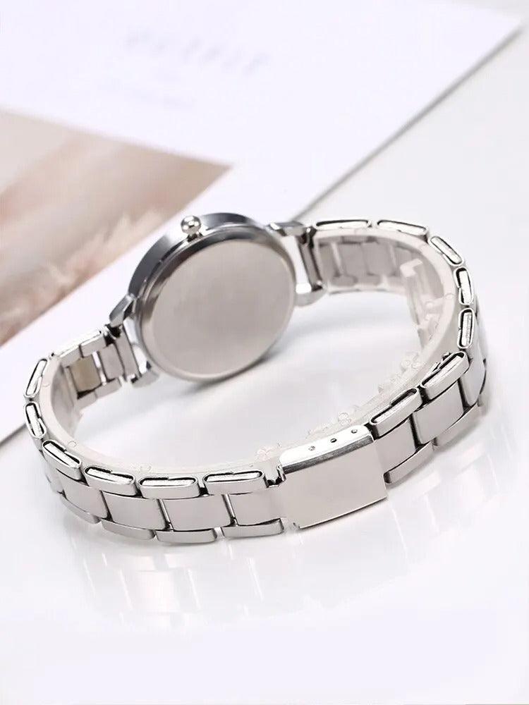 Relógio Quartzo + Bracelete Feminino em Aço Prateado AGUILERA - AGUILERA FASHION