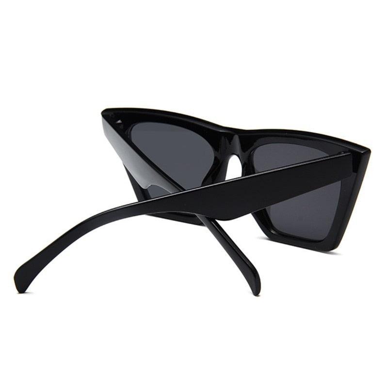 Óculos de sol com proteção uv400 Genebra - AGUILERA FASHION